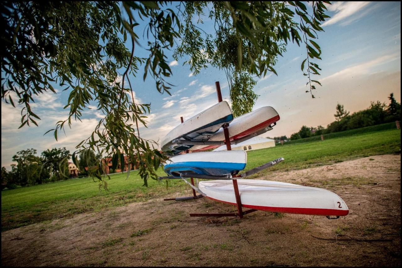 Villa Natura Dolsk Экстерьер фото